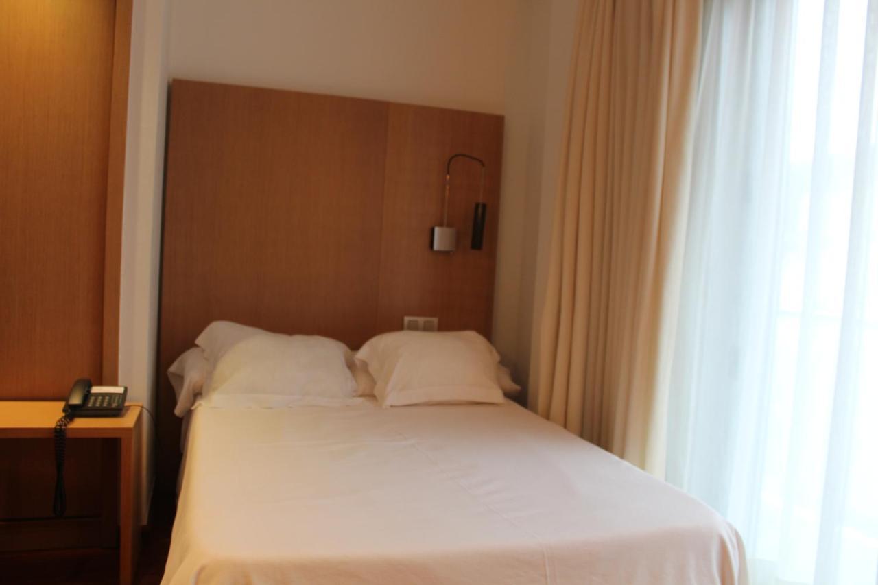 Hotel Ril Burela المظهر الخارجي الصورة