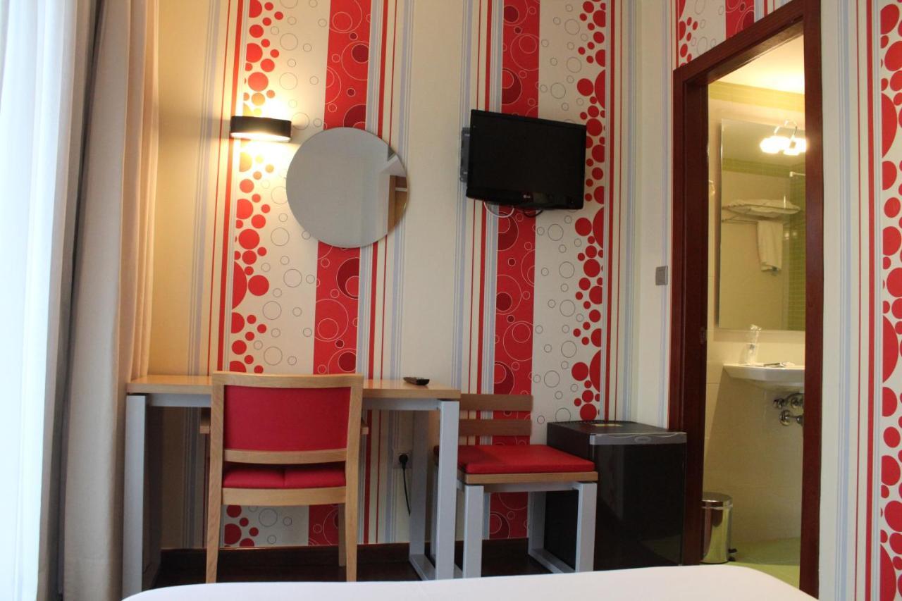 Hotel Ril Burela المظهر الخارجي الصورة
