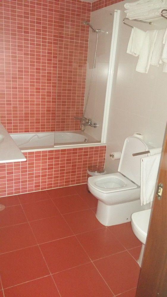 Hotel Ril Burela المظهر الخارجي الصورة