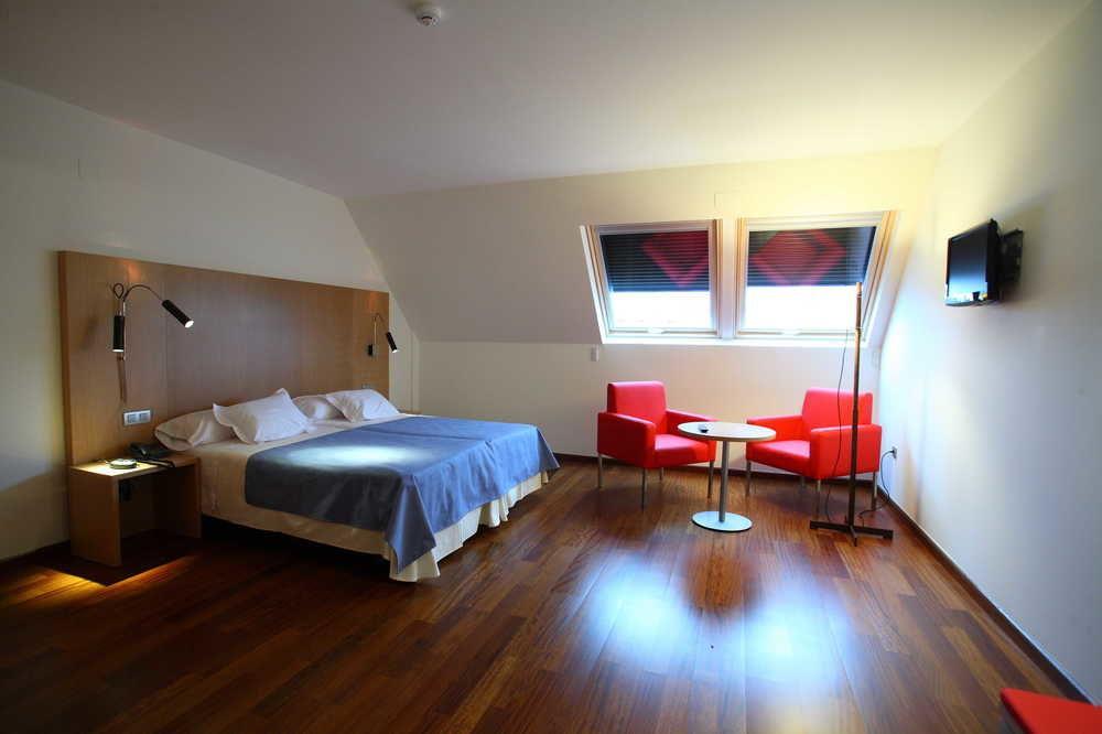 Hotel Ril Burela المظهر الخارجي الصورة